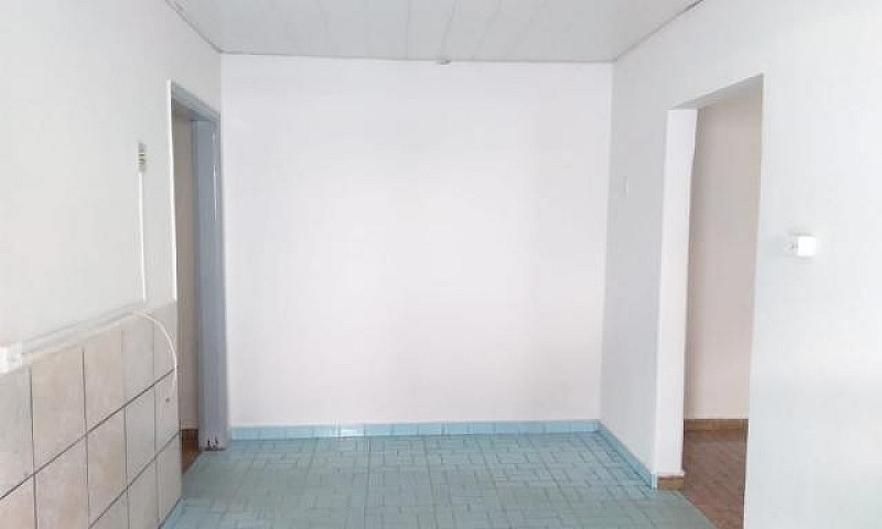 Goiânia - Casa Padrã...