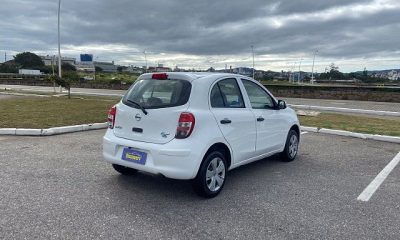 Nissan March 1.0 S 1...