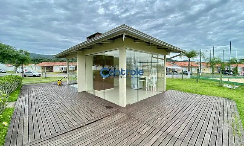 Sm/Casa Em Condomíni...