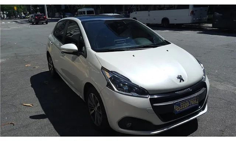 Peugeot 208 1.6 Grif...