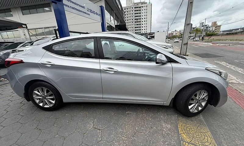 Hyundai Elantra Gls ...