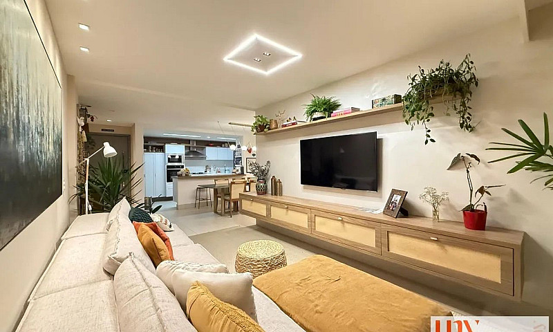 Apartamento Com 130 ...