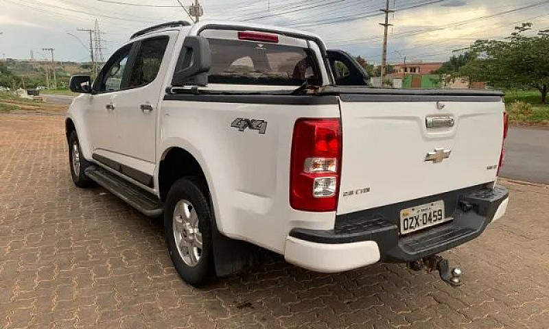 Chevrolet S10 Pick-U...