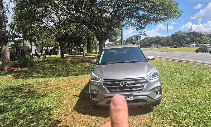 Hyundai Creta Presti...