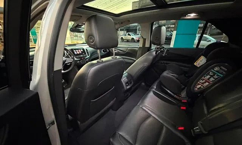 Chevrolet Equinox Pr...