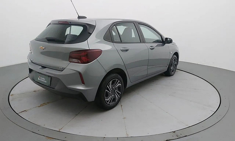 Chevrolet Onix Hatch...