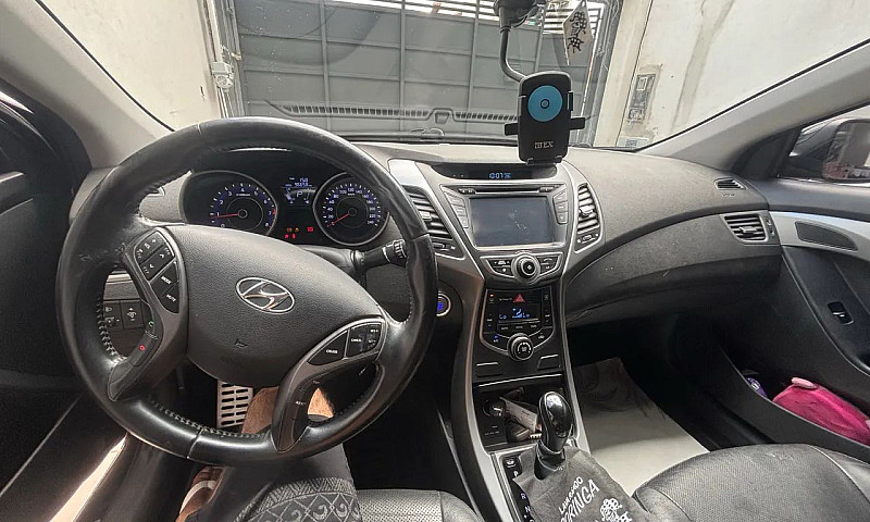 Hyundai Elantra Gls ...