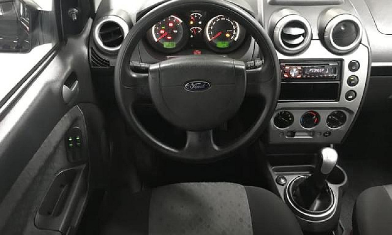 Ford Fiesta 1.0 8V F...