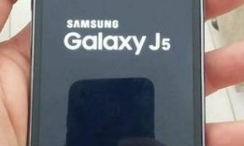 Samsung Galaxy J5 Pr...