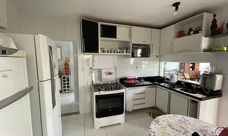 Casa Em Condomínio N...