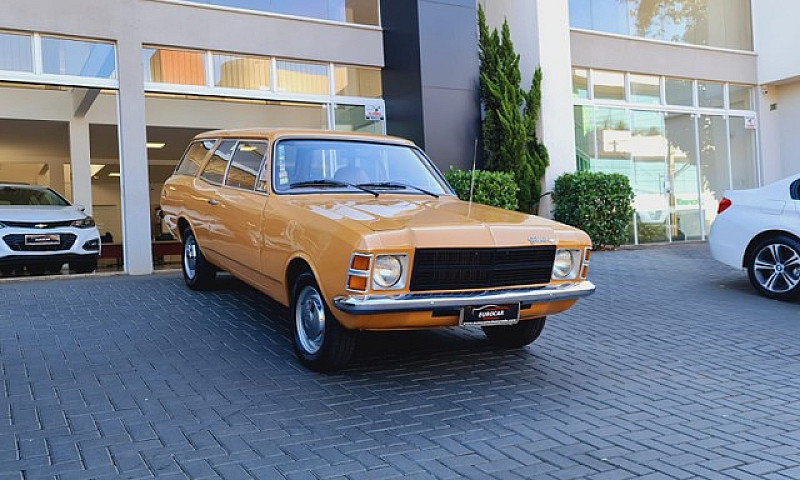 Gm - Chevrolet Carav...