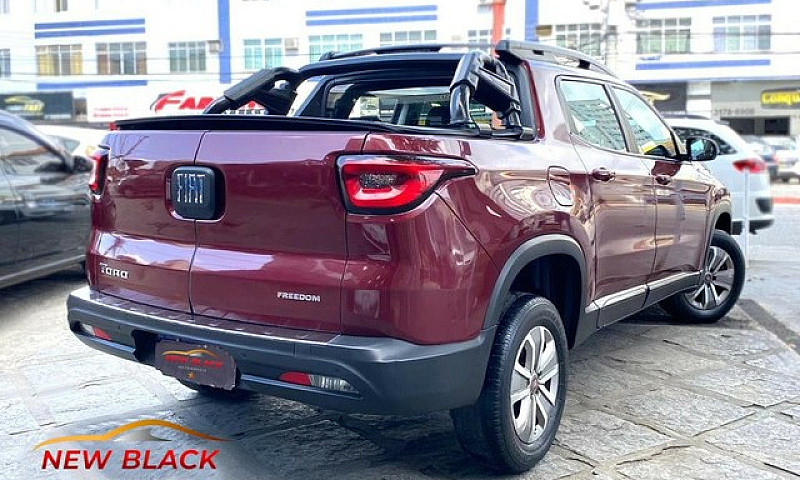 Fiat Toro Freedom 1....