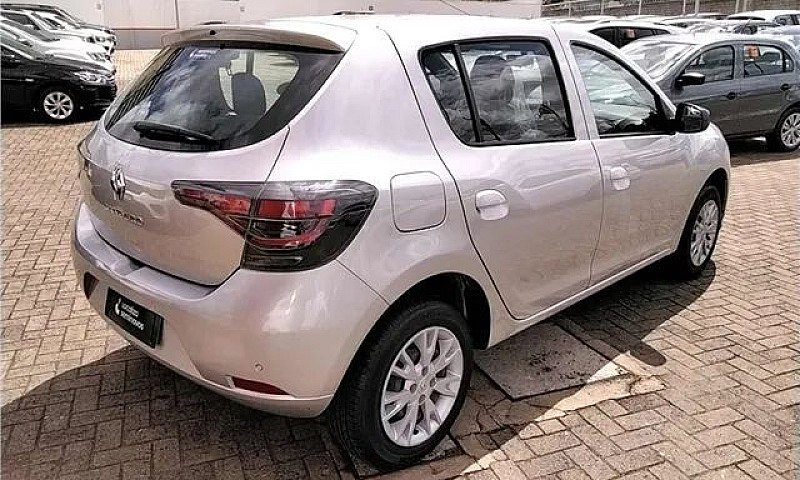 Renault Sandero 2023...