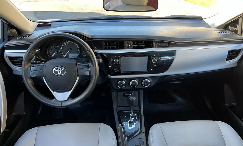 Toyota Corolla Gli 1...