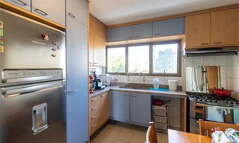 Apartamento Com 3 Qu...
