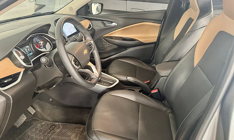 Chevrolet Onix Plus ...