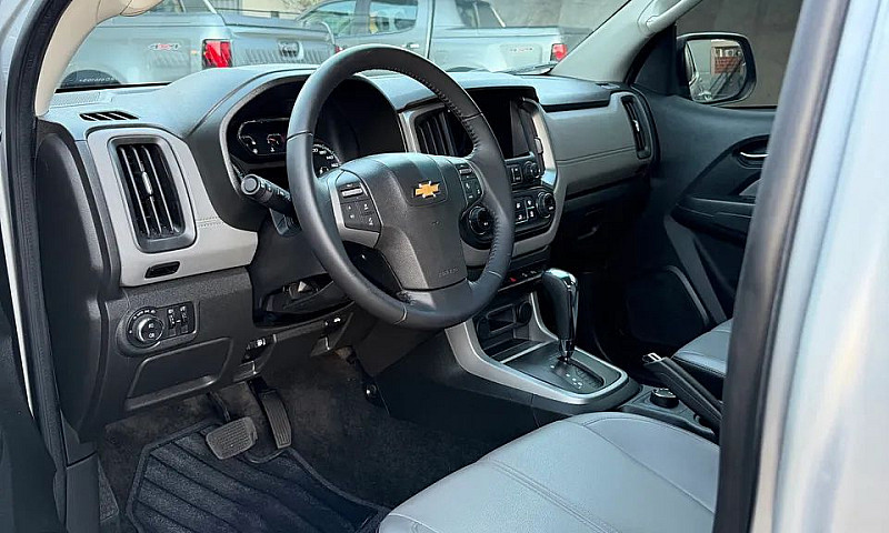Chevrolet S10 Pick-U...