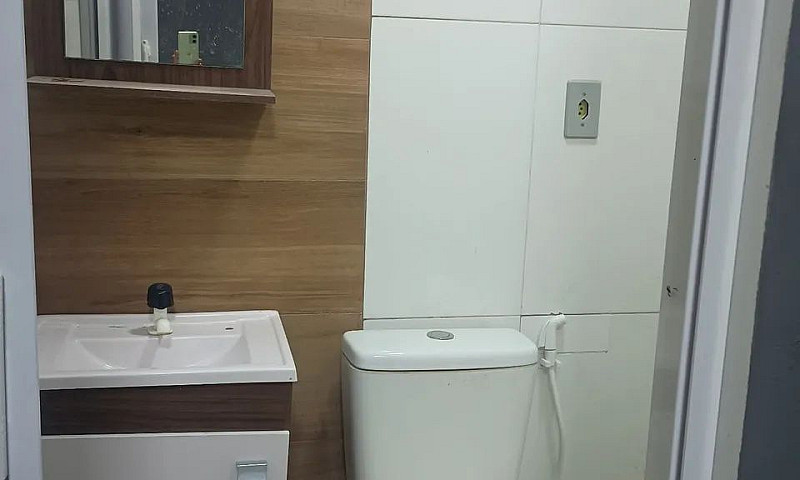 Quartos Moradia Na R...