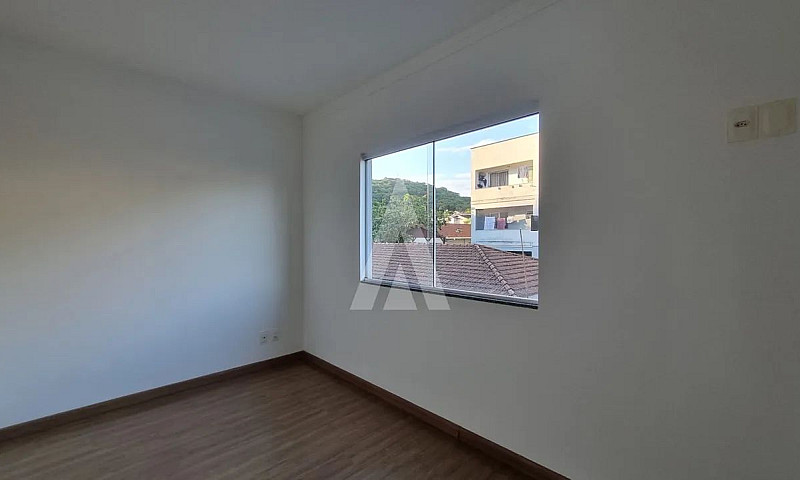 Geminado Com 2 Suíte...
