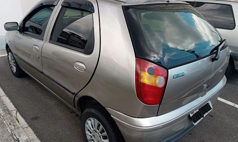Fiat Palio Young 1.0...