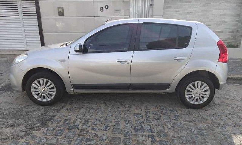 Renault Sandero 1.6...