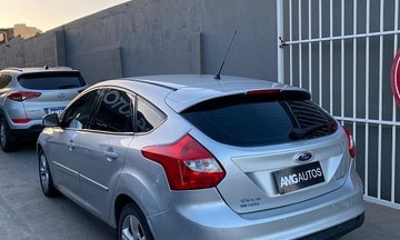 Ford Focus S 1.6 201...