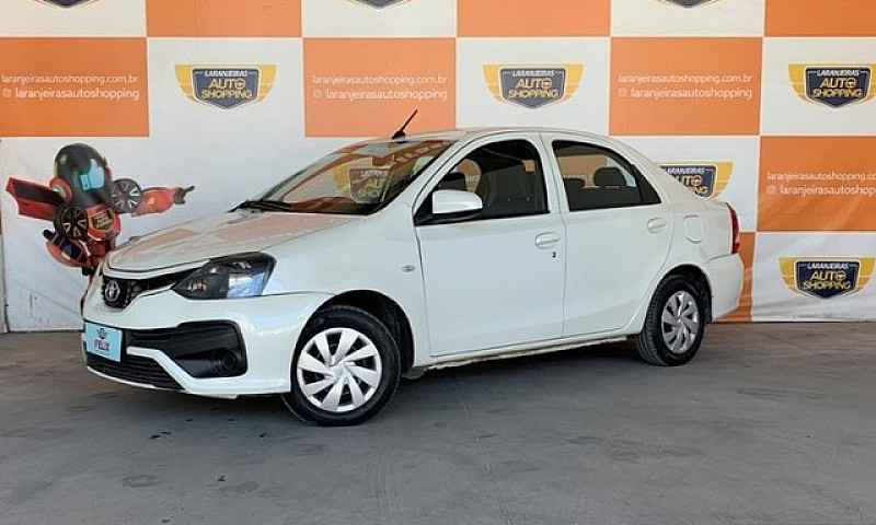 Toyota Etios Sedan X...