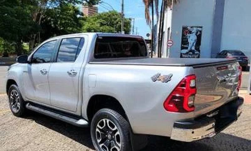 Hilux Srx 2.8 Diesel...