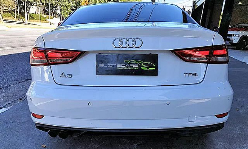 Audi A3 Sedan  2018 ...