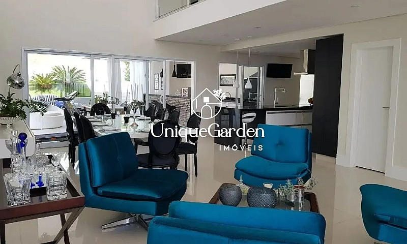 Luxuosa Casa Em Cond...