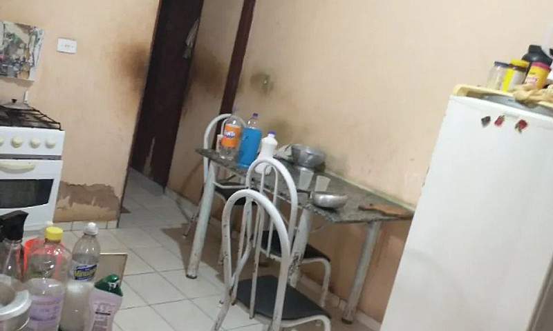 Casa No Jardim Olive...