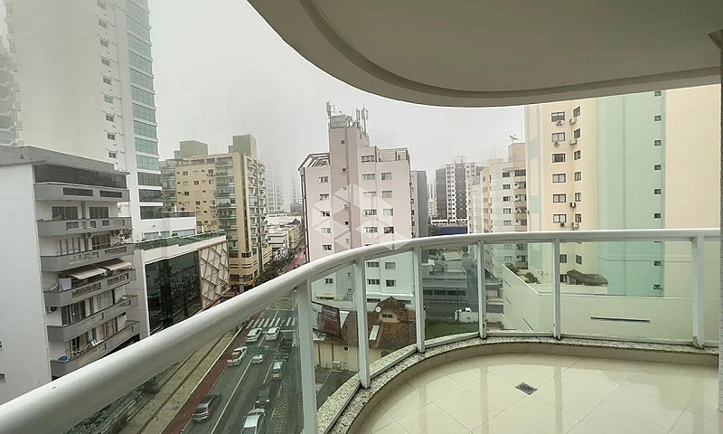 Apartamento 3 Suítes...