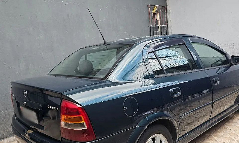 Chevrolet Astra Gl M...