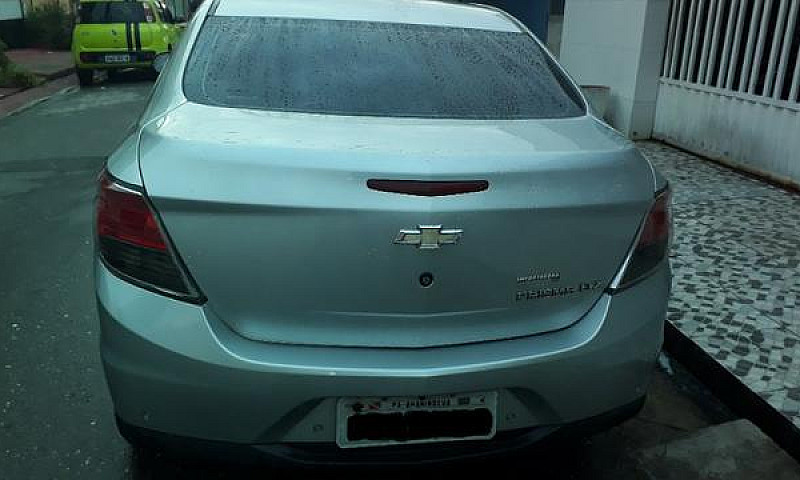 Gm - Chevrolet Prism...