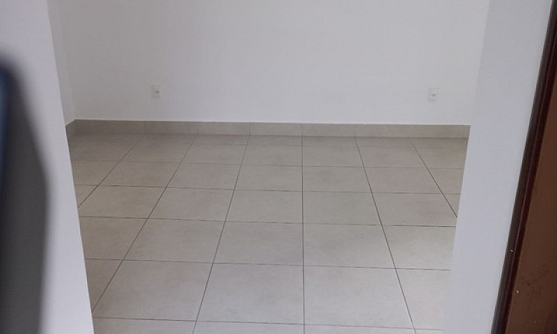 Alugo Apt 01 Com Gar...