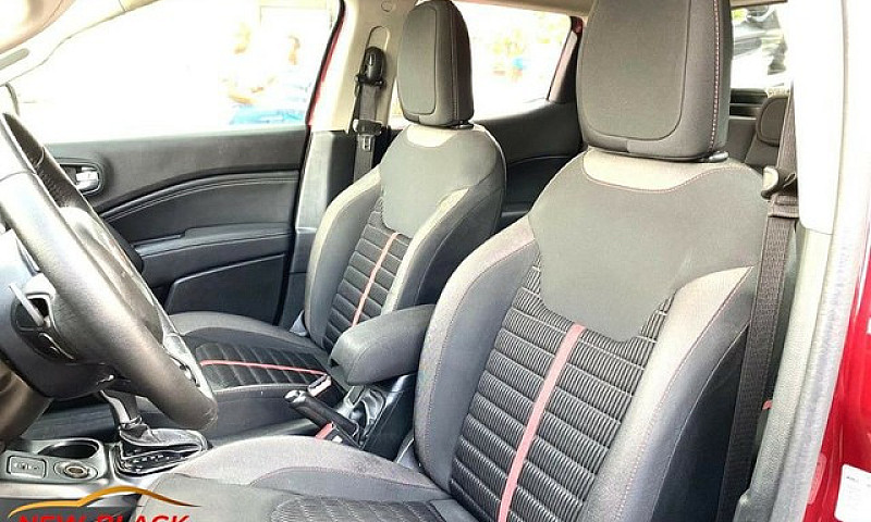 Fiat Toro Freedom 1....