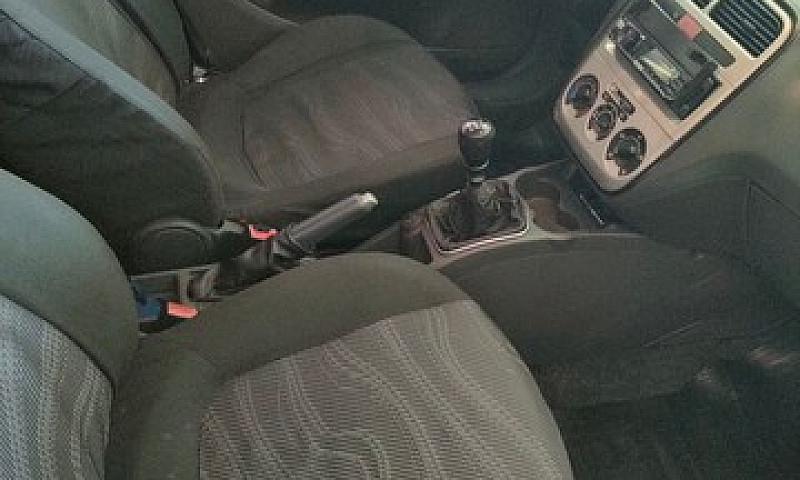 Fiat Punto 1.4 Elx 2...