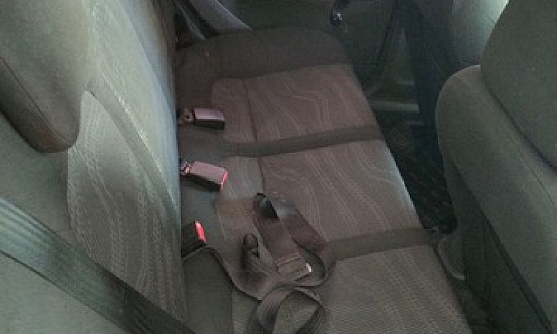 Fiat Punto 1.4 Elx 2...