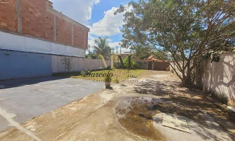 Casa Para Locação Em...