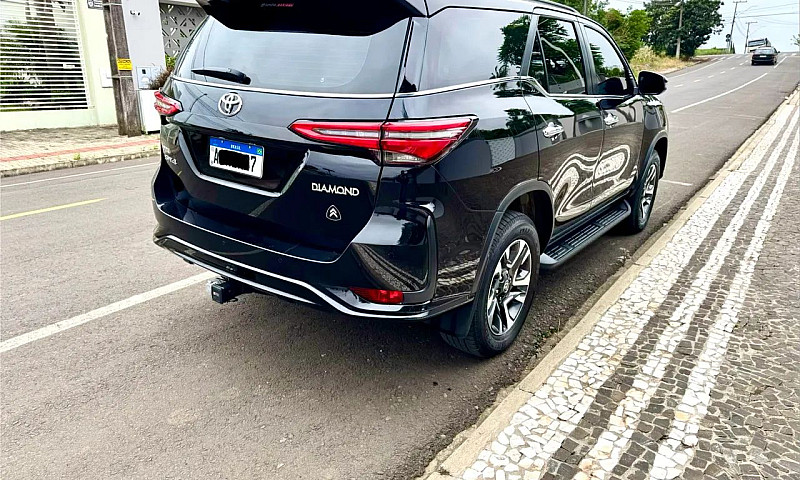 Toyota Hilux Sw4 Dia...