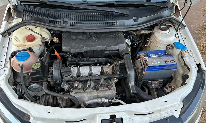 Volkswagen Voyage 1....