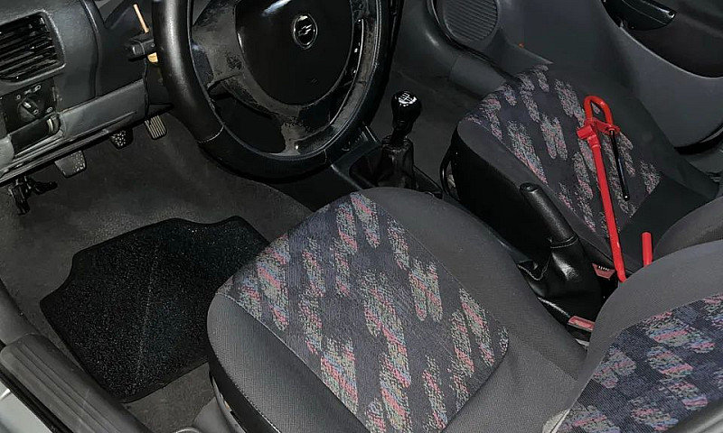 Chevrolet Corsa Seda...