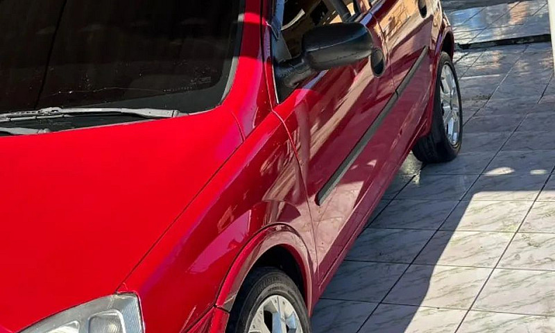Chevrolet Corsa Hatc...