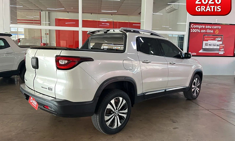 Fiat Toro Volcano 2....