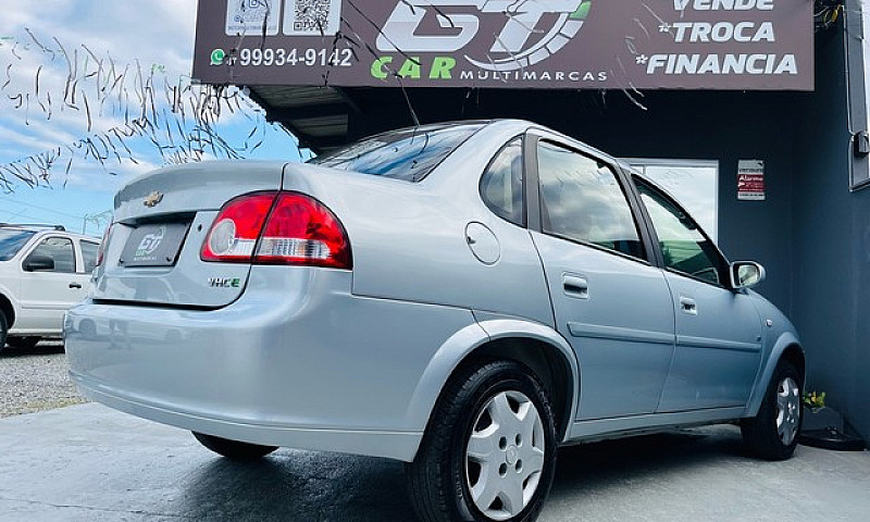 Corsa Classic Com Ar...