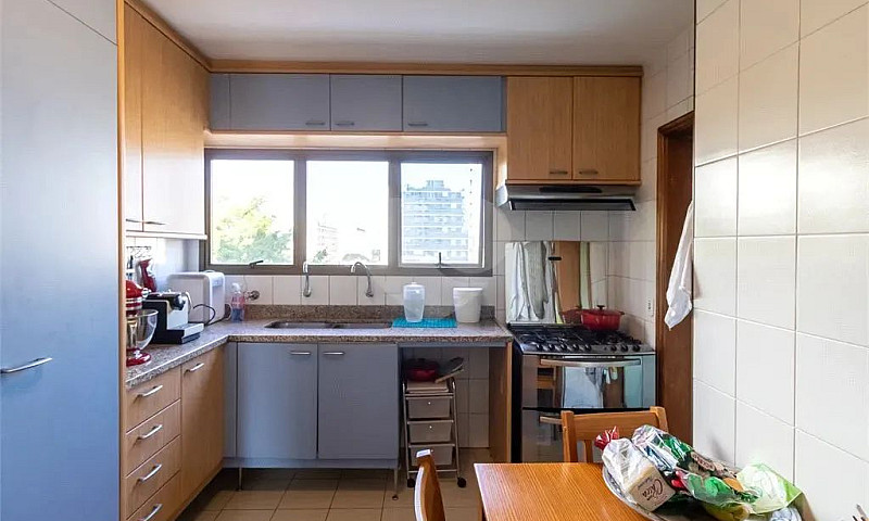 Apartamento Com 3 Qu...