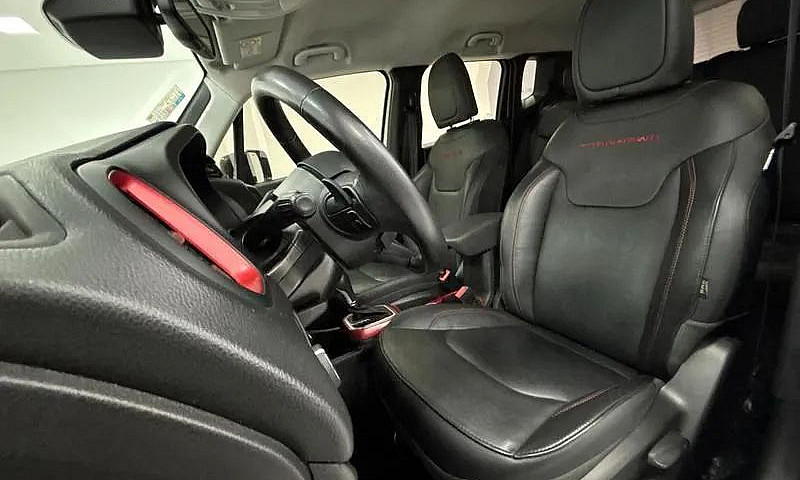 Jeep Renegade Trailh...