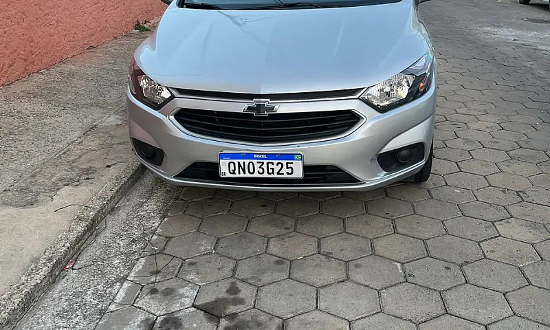 Chevrolet Onix Hatch...