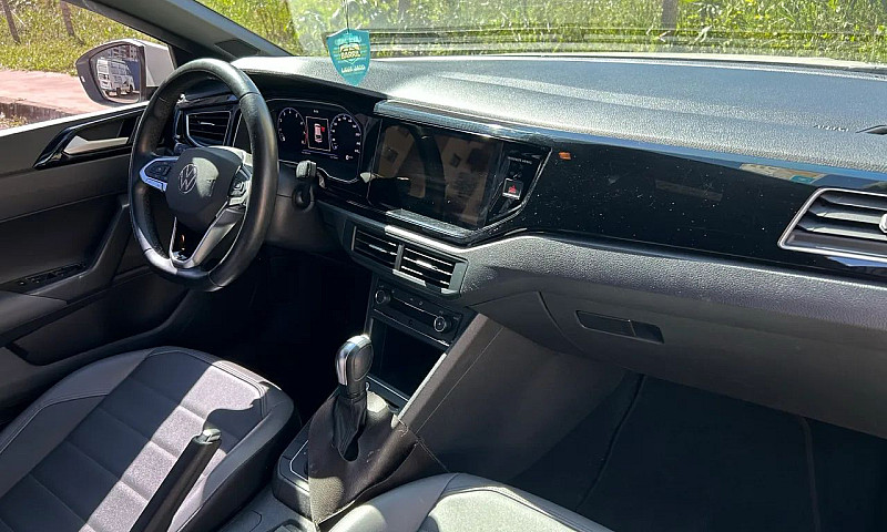 Volkswagen Nivus Hig...