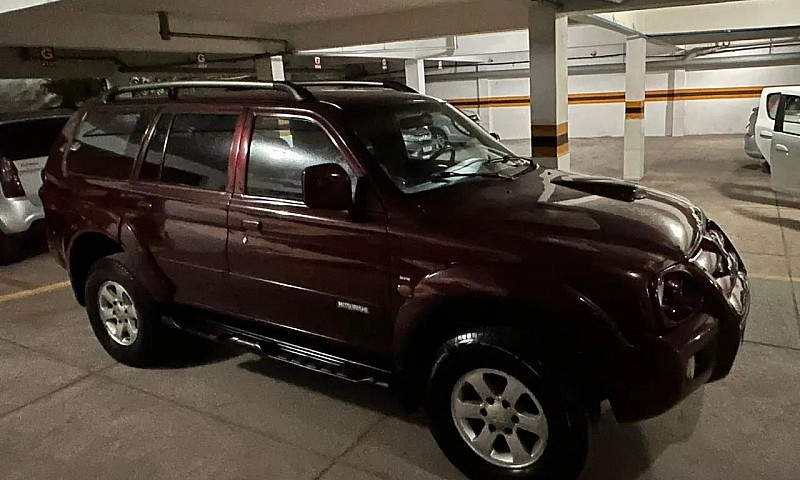 Mitsubishi Pajero Sp...